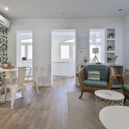 Apartamento Alcam Castellana La Paz Madrid Exterior foto
