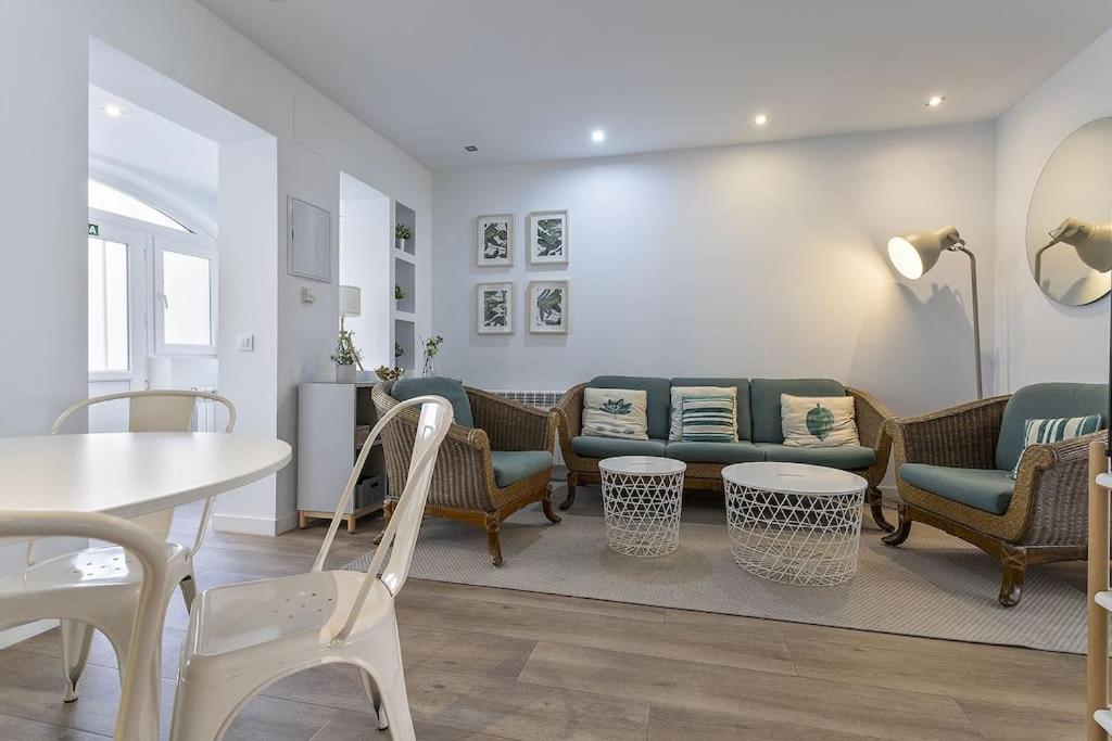 Apartamento Alcam Castellana La Paz Madrid Exterior foto