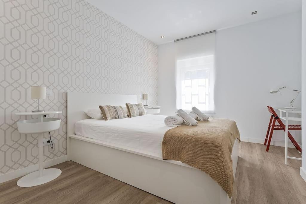 Apartamento Alcam Castellana La Paz Madrid Exterior foto